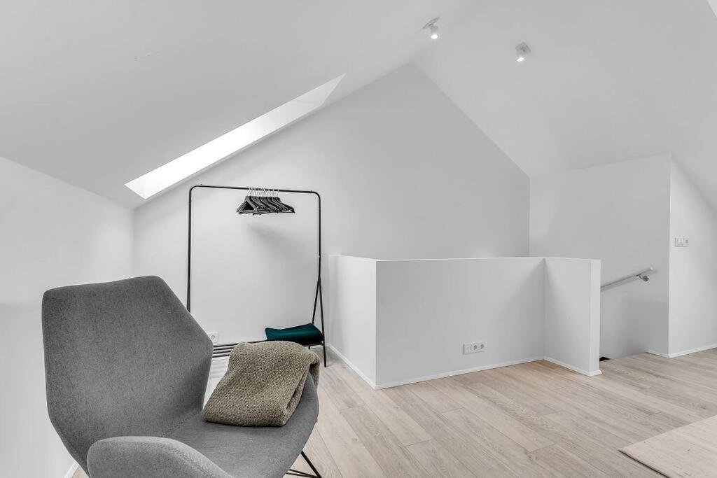 Luxury Penthous - 3 Bedroom - 2 Bath - Freeparking - Downtown Íbúð