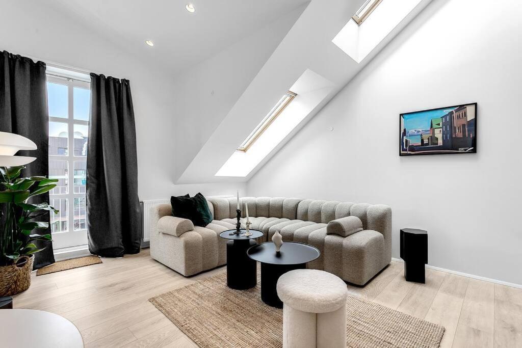 Appartamento Luxury Penthous - 3 Bedroom - 2 Bath - Freeparking - Downtown Reykjavík